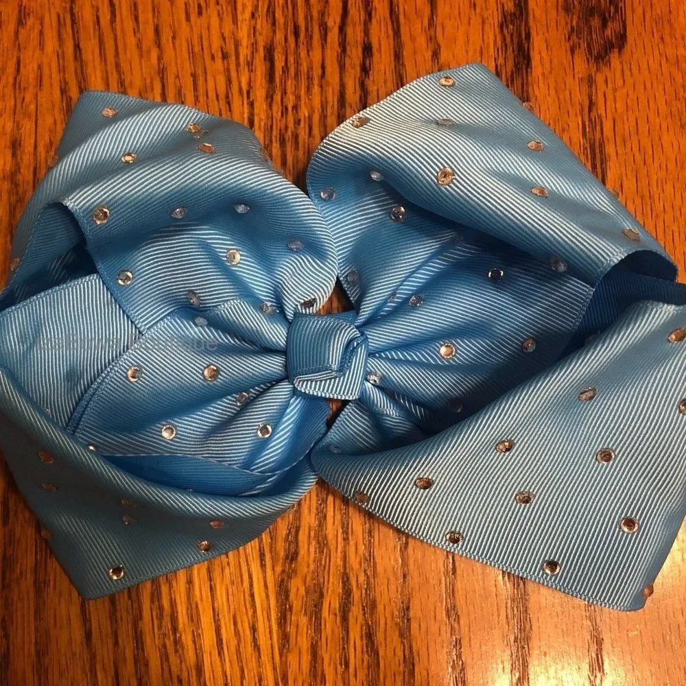 **** Sky Blue 8